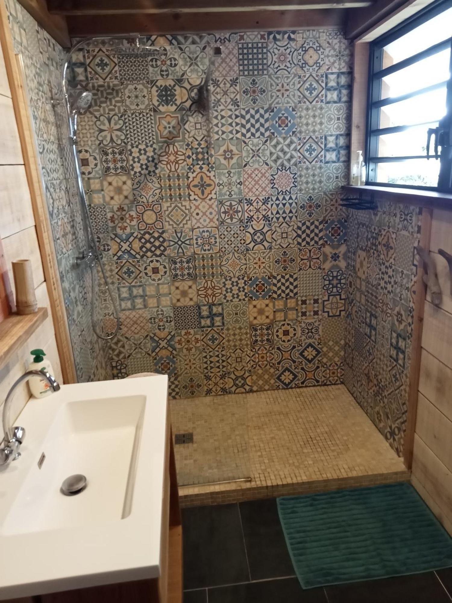 Bungalow Ecologique Avec Toilettes Seches Leu Kabanon Vue Mer Saint-Leu Exteriör bild